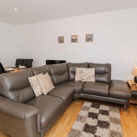 Tides Apartment Benllech Bagian luar foto