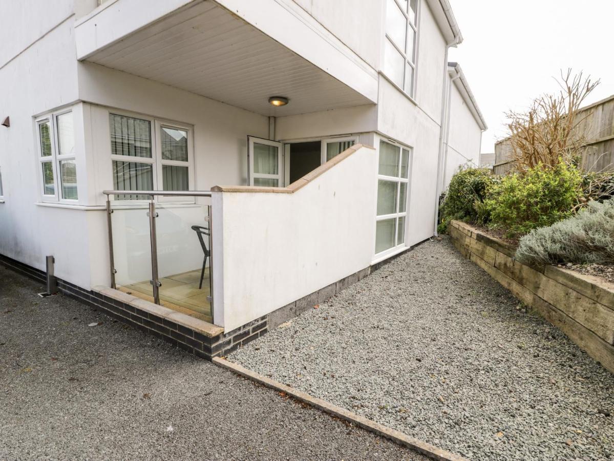 Tides Apartment Benllech Bagian luar foto